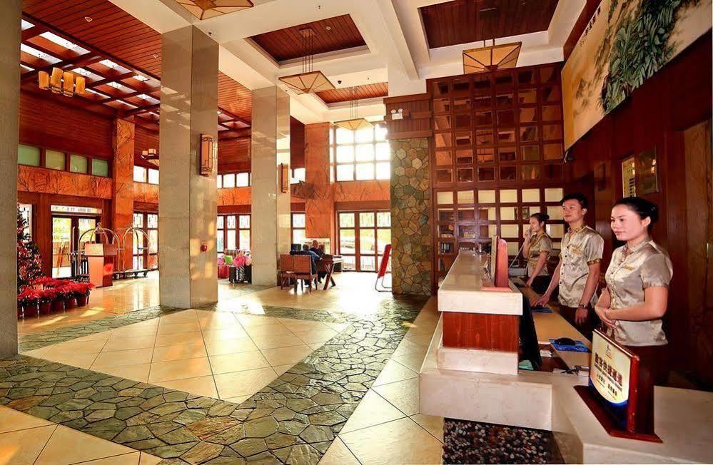 Haiyue Bay Holiday Hotel Sanya Esterno foto