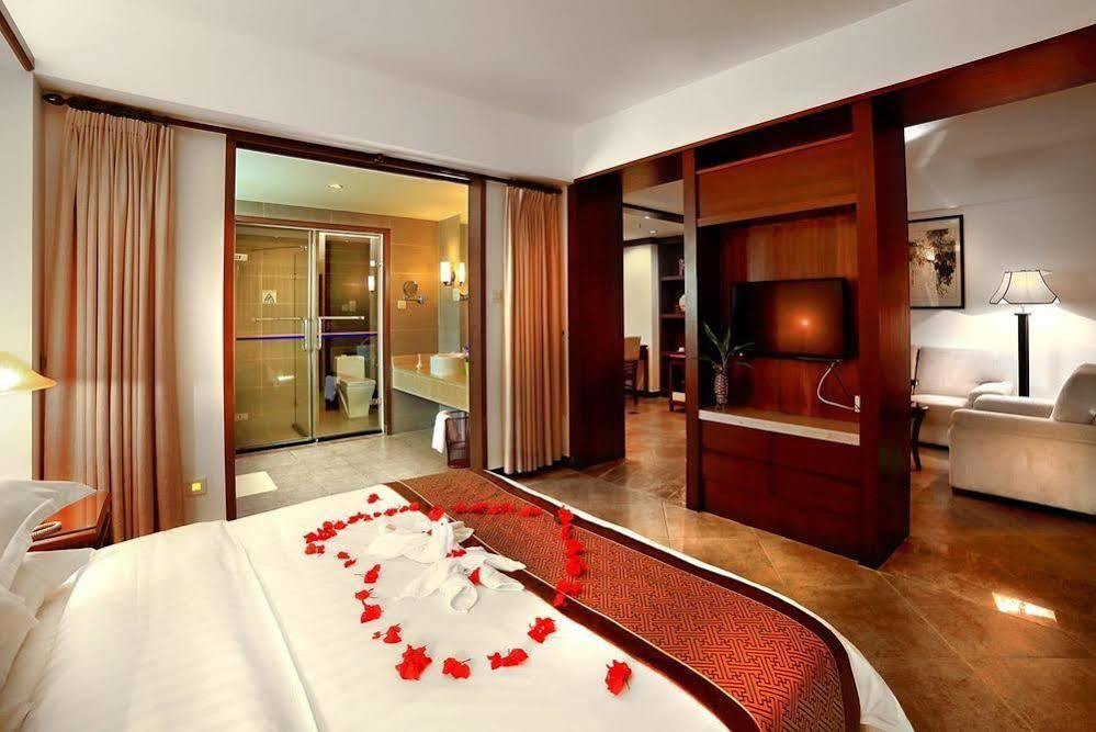 Haiyue Bay Holiday Hotel Sanya Esterno foto